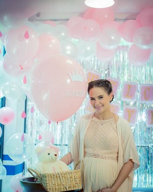 แอน อลิชา แอน อลิชา