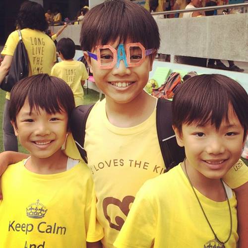 ครอบครัว หนุ่ม สันติสุข ครอบครัว หนุ่ม สันติสุข