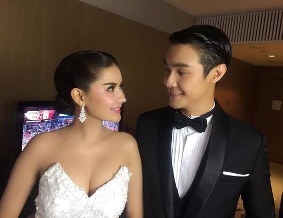 ต้าร์ พศิน อ้อม ประถมาภรณ์ ต้าร์ พศิน อ้อม ประถมาภรณ์