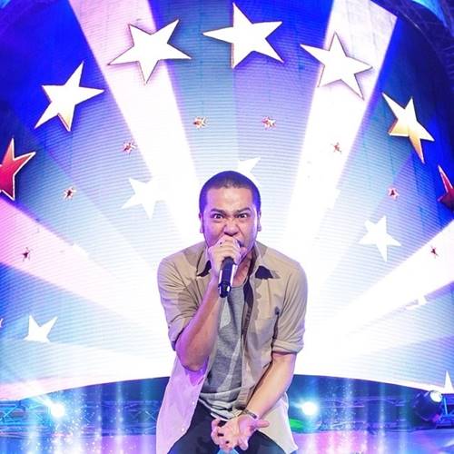 คิว วงฟลัวร์ คิว วงฟลัวร์