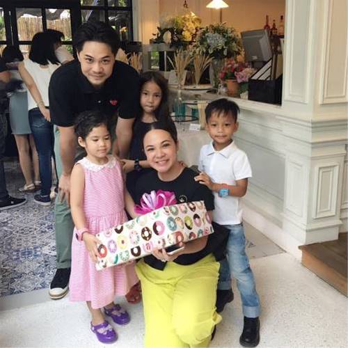 วันเกิด น้องนาวา ลูกสาว อ้อม พิยดา วันเกิด น้องนาวา ลูกสาว อ้อม พิยดา