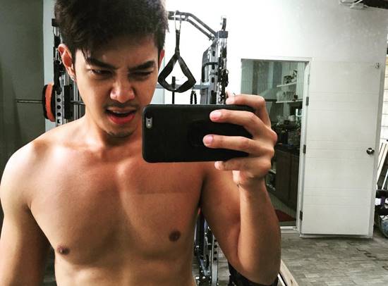 อาร์ต พศุตม์ อาร์ต พศุตม์