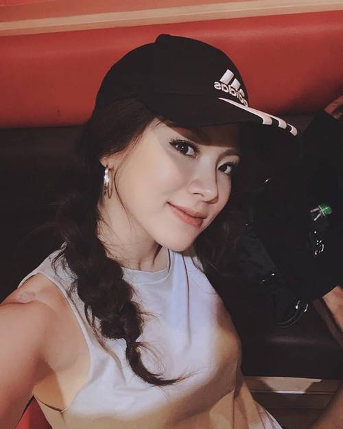ใบเฟิร์น พิมพ์ชนก ใบเฟิร์น พิมพ์ชนก