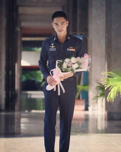 บูม กิตตน์ก้อง บูม กิตตน์ก้อง