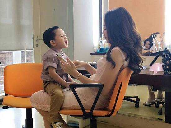 แม่เป้ย น้องโปรด แม่เป้ย น้องโปรด