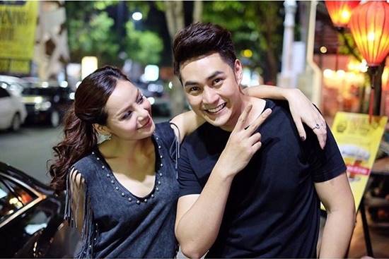 แอมป์ หยก แอมป์ หยก