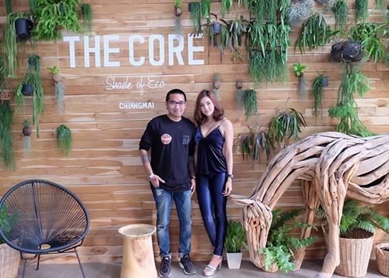 อุ้ม ลักขณา อุ้ม ลักขณา