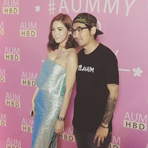 อุ้ม ลักขณา อุ้ม ลักขณา