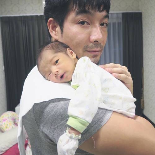 โอ๊ต จีน่า โอ๊ต จีน่า