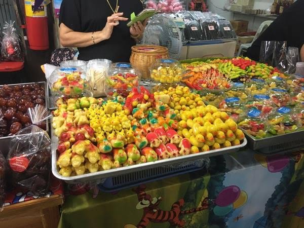 ตลาดน่าเดินนครปฐม ตลาดน่าเดินนครปฐม