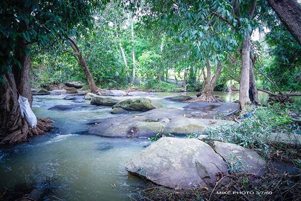 น้ำตกธารท่าลี่ น้ำตกธารท่าลี่