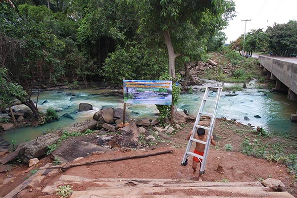 น้ำตกธารท่าลี่ น้ำตกธารท่าลี่