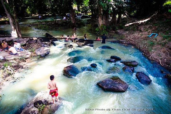 น้ำตกธารท่าลี่ น้ำตกธารท่าลี่