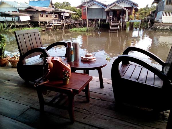 ร้านกาแฟแนววินเทจ ร้านกาแฟแนววินเทจ