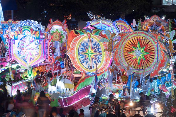 เทศกาลแห่ดาวคริสต์มาส เทศกาลแห่ดาวคริสต์มาส