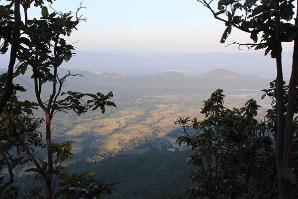 ดอยผาแดงแดนสองตะวัน ดอยผาแดงแดนสองตะวัน