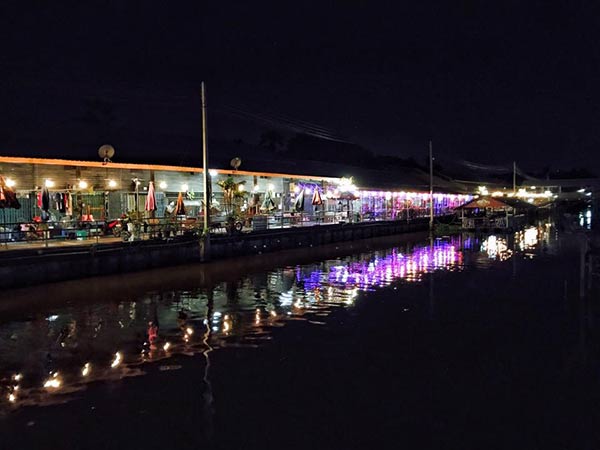 ตลาดโบราณนครเนื่องเขต ตลาดโบราณนครเนื่องเขต