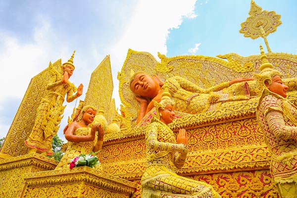 งานประเพณีแห่เทียนเข้าพรรษา งานประเพณีแห่เทียนเข้าพรรษา