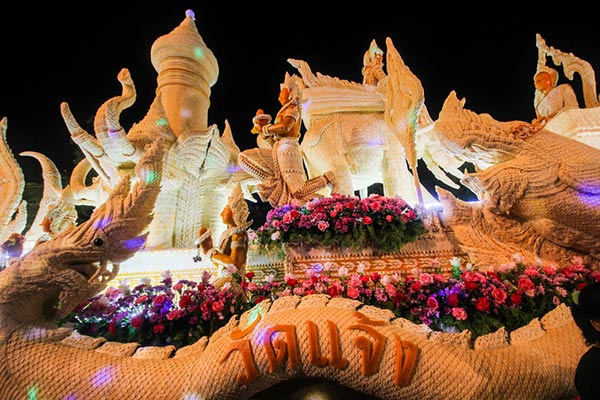 งานประเพณีแห่เทียนเข้าพรรษา งานประเพณีแห่เทียนเข้าพรรษา