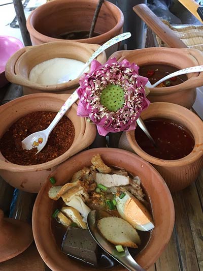 ตลาดบ้านระจัน ตลาดบ้านระจัน