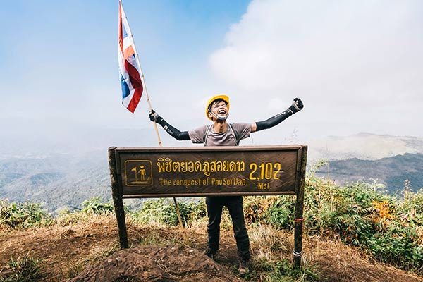 พิชิต15ยอดเขาสูงของไทย พิชิต15ยอดเขาสูงของไทย