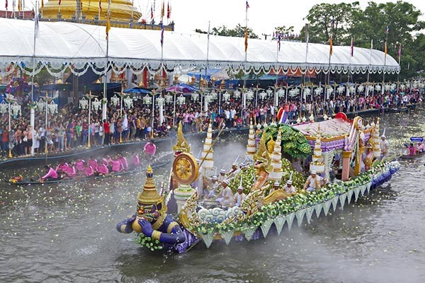 เที่ยวเดือนตุลาคม เที่ยวเดือนตุลาคม