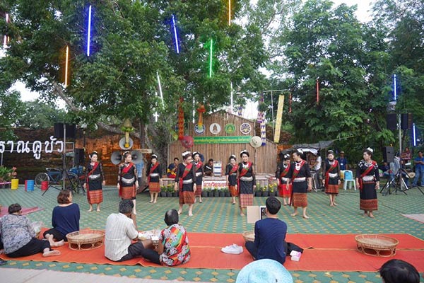 กาดวิถีชุมชนคูบัว กาดวิถีชุมชนคูบัว