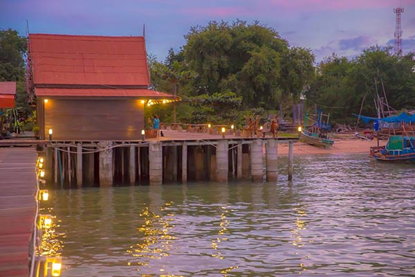 ที่พักชลบุรีติดทะเล ที่พักชลบุรีติดทะเล