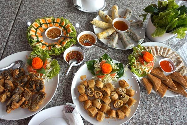 ร้านอาหารนครพนม ร้านอาหารนครพนม