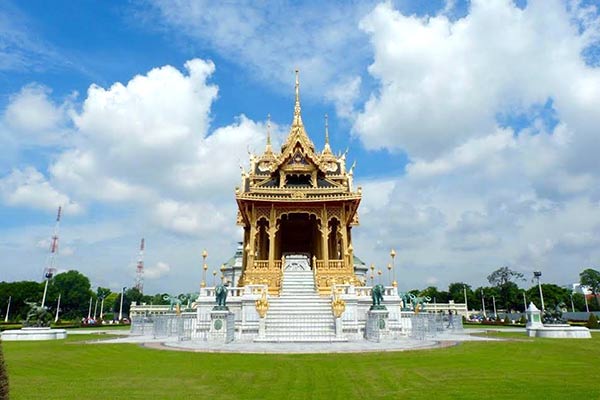 พระที่นั่งอนันตสมาคม พระที่นั่งอนันตสมาคม