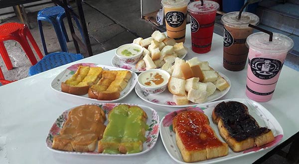 ร้านขนมปังปิ้ง ร้านขนมปังปิ้ง