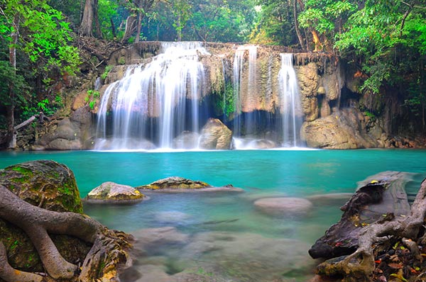 สถานที่ท่องเที่ยวน้ำตกเอราวัณ สถานที่ท่องเที่ยวน้ำตกเอราวัณ