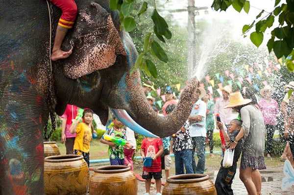 รวมสถานที่จัดงานเทศกาลสงกรานต์ทั่วไทย 2560 รวมสถานที่จัดงานเทศกาลสงกรานต์ทั่วไทย 2560