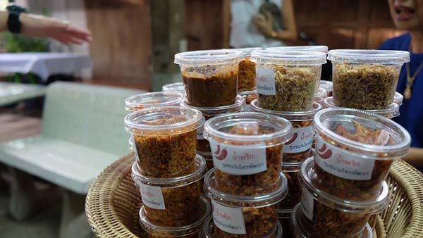 ตลาดริมน้ำวัดนังคัลจันตรี ตลาดริมน้ำวัดนังคัลจันตรี