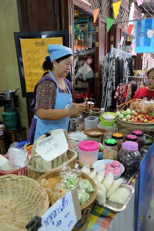 ตลาดริมน้ำวัดนังคัลจันตรี ตลาดริมน้ำวัดนังคัลจันตรี