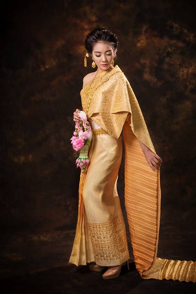 ชุดไทยแต่งงาน ชุดไทยแต่งงาน