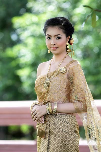 ชุดไทยแต่งงาน ชุดไทยแต่งงาน
