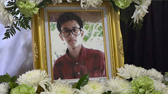 ไข้เลือดออกระบาด หลังน้ำท่วมเกาะสมุย พบหนุ่มวัย 19 เสียชีวิตคนแรก ไข้เลือดออกระบาด หลังน้ำท่วมเกาะสมุย พบหนุ่มวัย 19 เสียชีวิตคนแรก