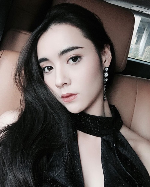 มุก มุกดา มุก มุกดา