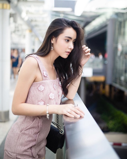 มุก มุกดา มุก มุกดา