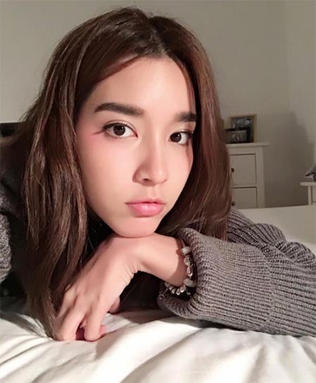 โม มนชนก โม มนชนก