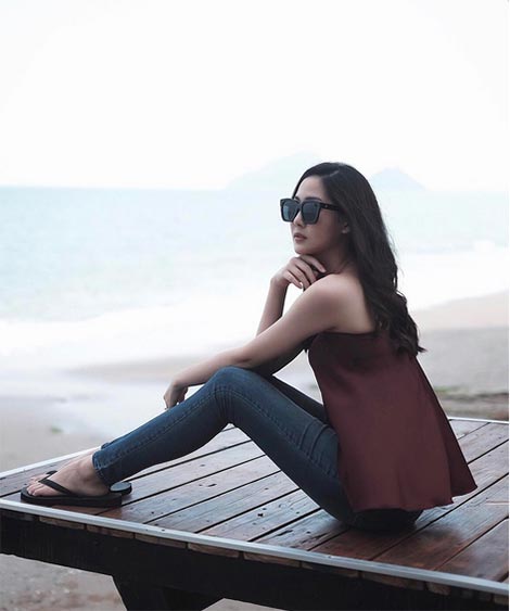 เม็ดพลอย the face เม็ดพลอย the face