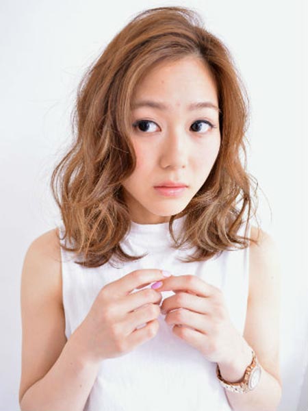 ผมสั้นดัด ผมสั้นดัด