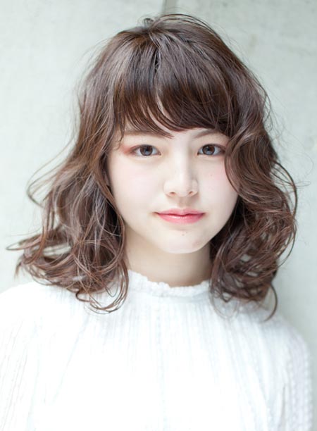 ผมสั้นดัด ผมสั้นดัด