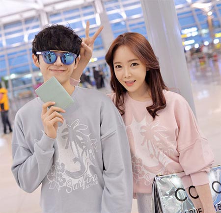 ชุดคู่รักสวยๆ ชุดคู่รักสวยๆ