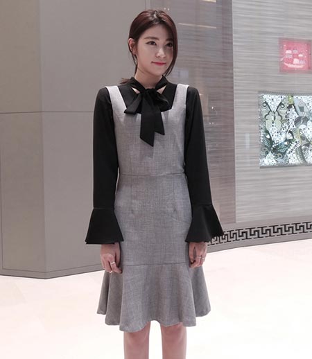 ชุดเดรสโทนสีสุภาพ ชุดเดรสโทนสีสุภาพ