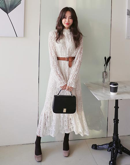 ชุดเดรสโทนสีสุภาพ ชุดเดรสโทนสีสุภาพ