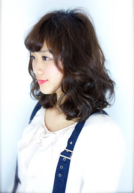 ทรงผมสั้นดัดลอน ทรงผมสั้นดัดลอน