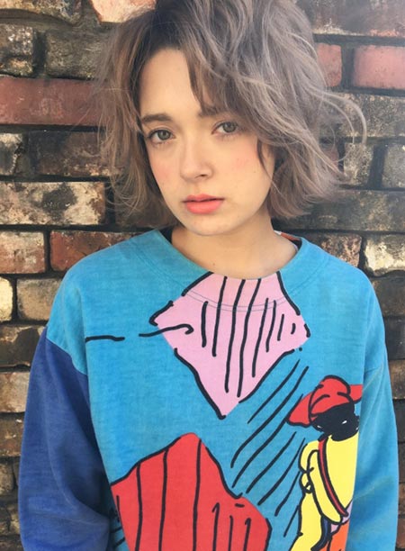 ทรงผมสั้นดัดลอน ทรงผมสั้นดัดลอน