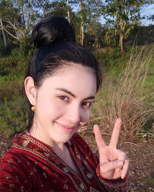 ดาราหน้าสด ดาราหน้าสด